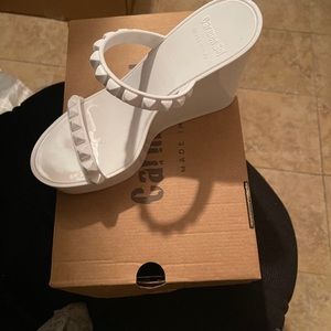 Carmen Sol 9 new in box